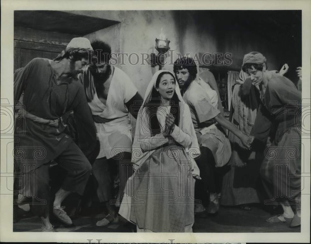 1979 Press Photo Olivia Hussey starring in "The Story of Esther" - nop47350