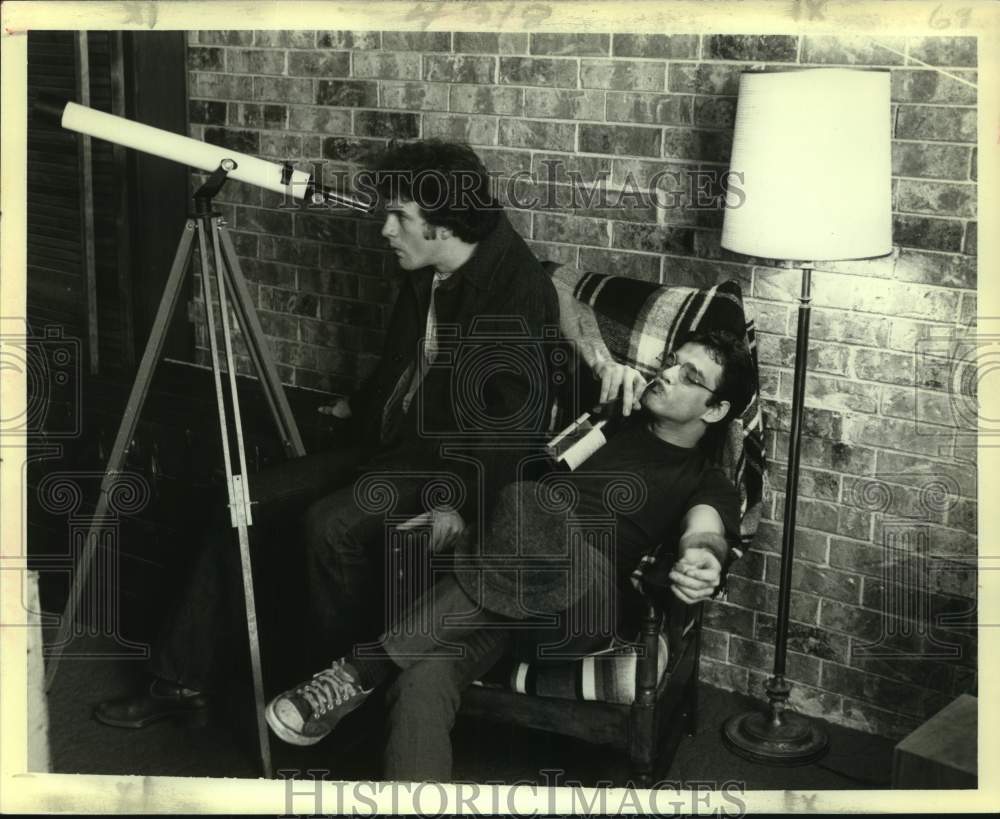 1979 Press Photo Mark McLaughlin &amp; Danny Bowen in &quot;The Ginger Man&quot; play