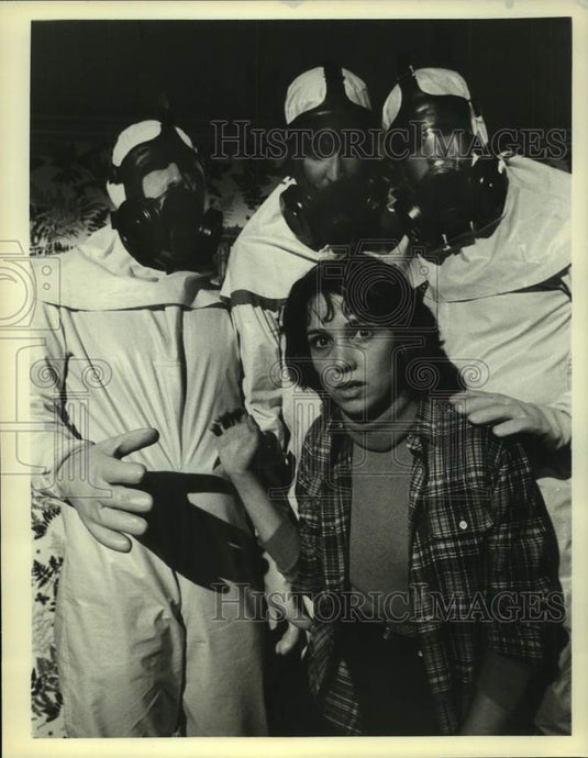 1980 Press Photo Janet Margolin with her co-workers in "The Plutonium Incident