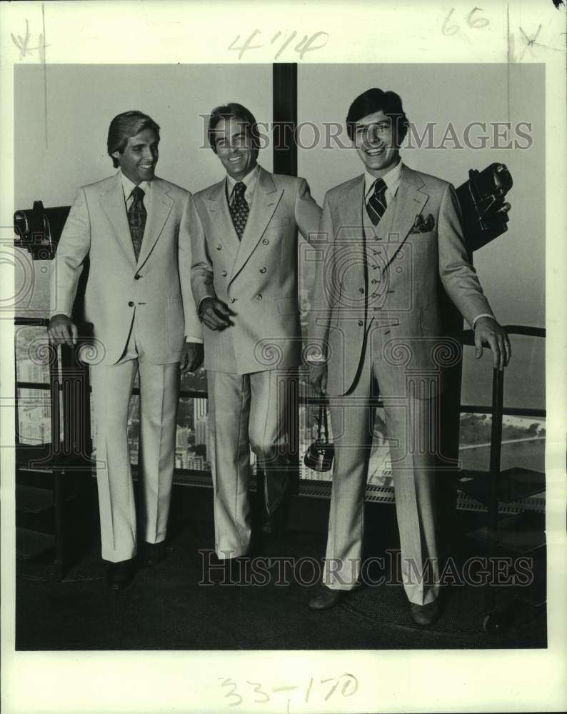 Load image into Gallery viewer, 1978 Press Photo American Contemporary, Continental, British suits being modeled
