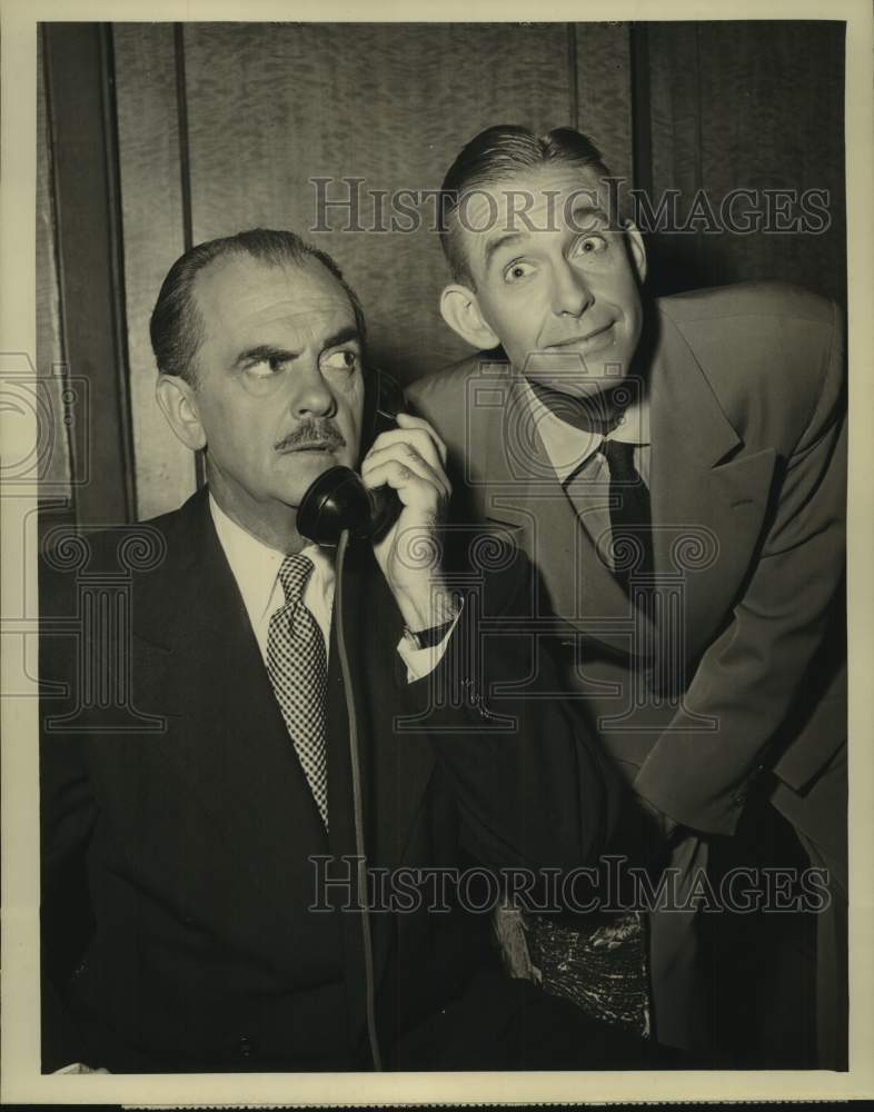 Press Photo Larry Keating & Hank McCune in "The Hank McCune Show" on NBC- Historic Images