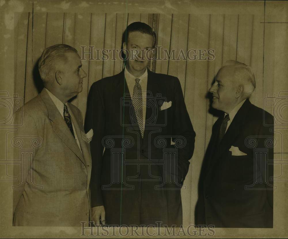 1951 Press Photo Clyde Rembert, guests, CBS Radio Network Meeting in New Orleans