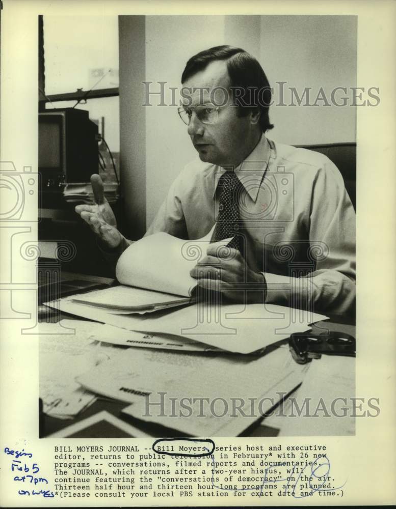 Load image into Gallery viewer, 1980 Press Photo Bill Moyers, host &amp; executive editor of "The Journal" series
