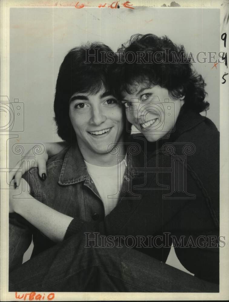 1982 Press Photo Scott Baio and Erin Moran in "Joanie Loves Chachi" on ABC