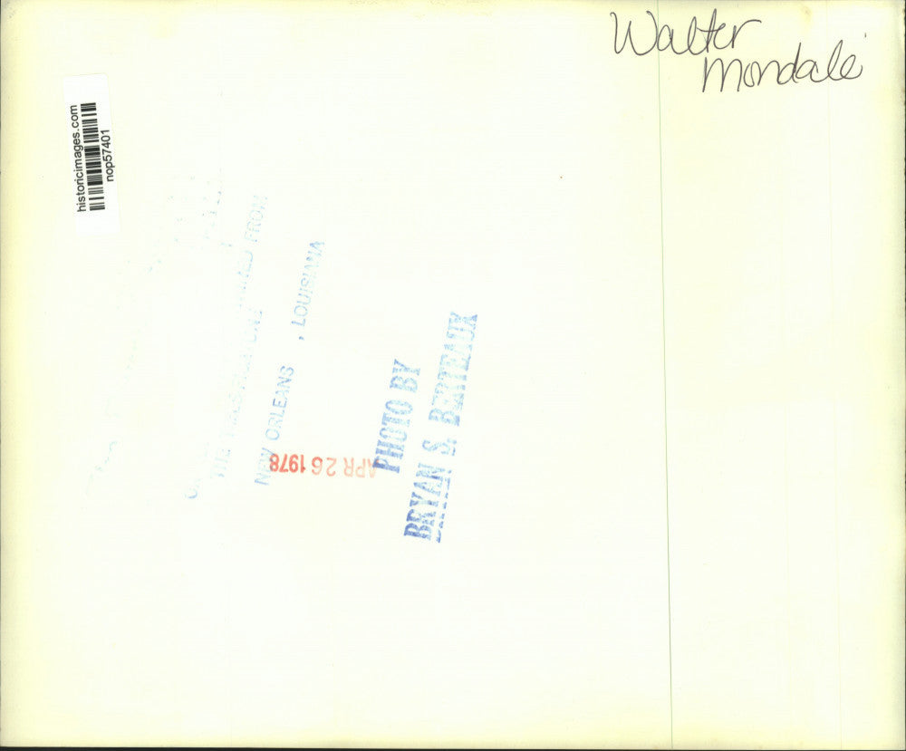 1978 Press Photo Walter Mondale speaking at The New Orleans Hilton - nop57401