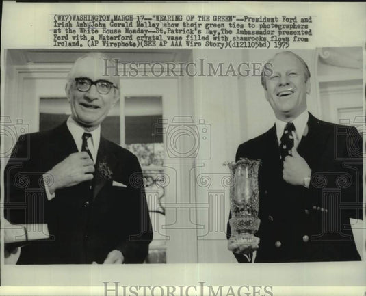 1975 Press Photo President Ford and Irish Ambassador John Gerald Molley