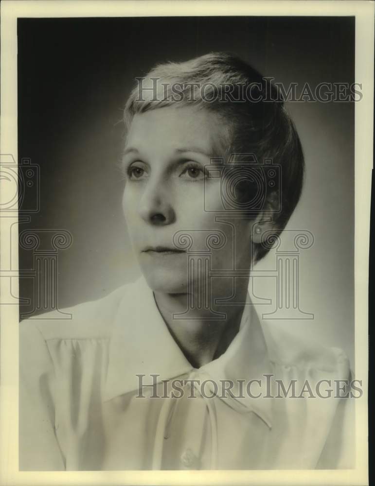 1962 Press Photo Elsie Mack, author of the novel "A Woman of Jerusalem"