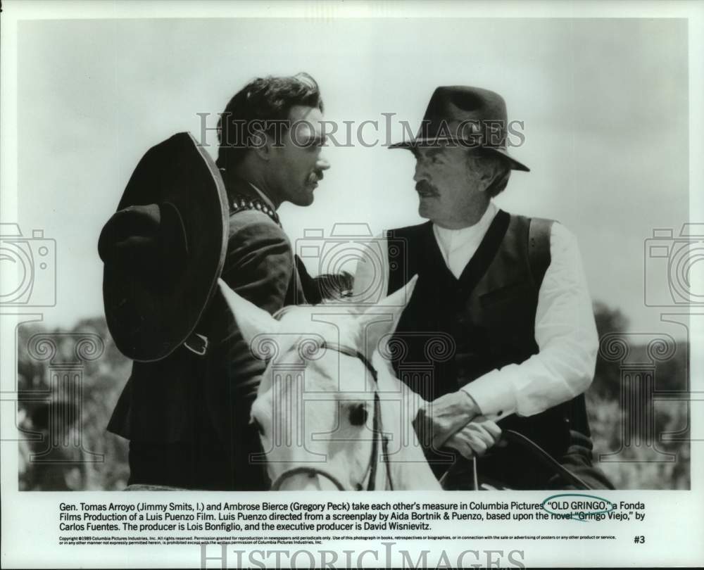 1989 Press Photo Jimmy Smits and Gregory Peck co-star in "Old Gringo"