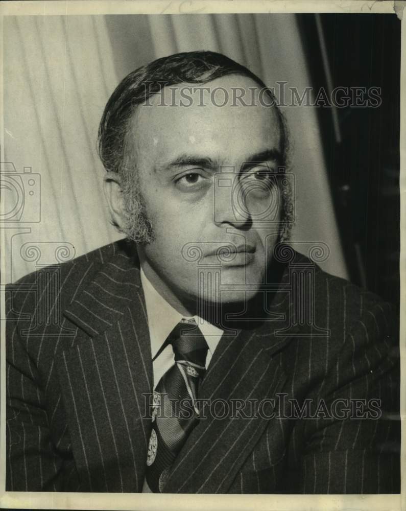 1973 Press Photo Robert Novak, addressing The Forest Products Association
