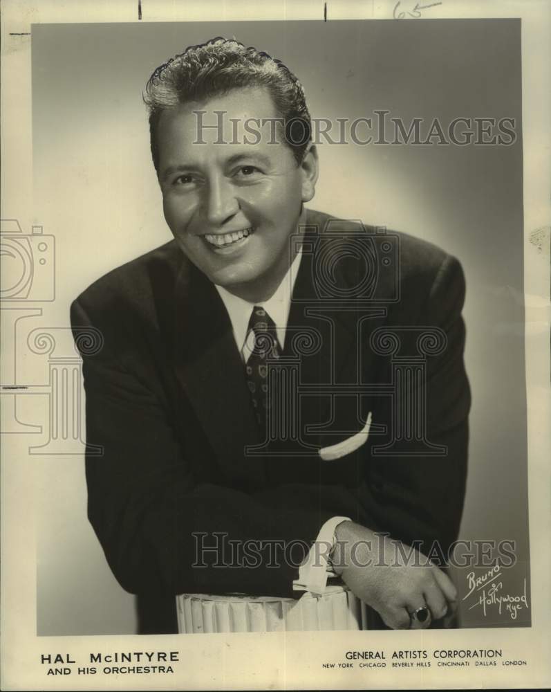 Load image into Gallery viewer, 1955 Press Photo Hal McIntyre, big band musician and bandleader. - nop62126
