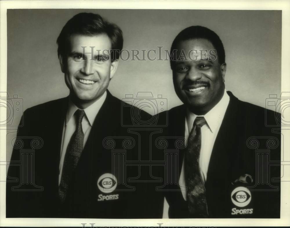 1990 Press Photo Jim Nantz and James Brown on NCAA Division I Men's Basketball.- Historic Images