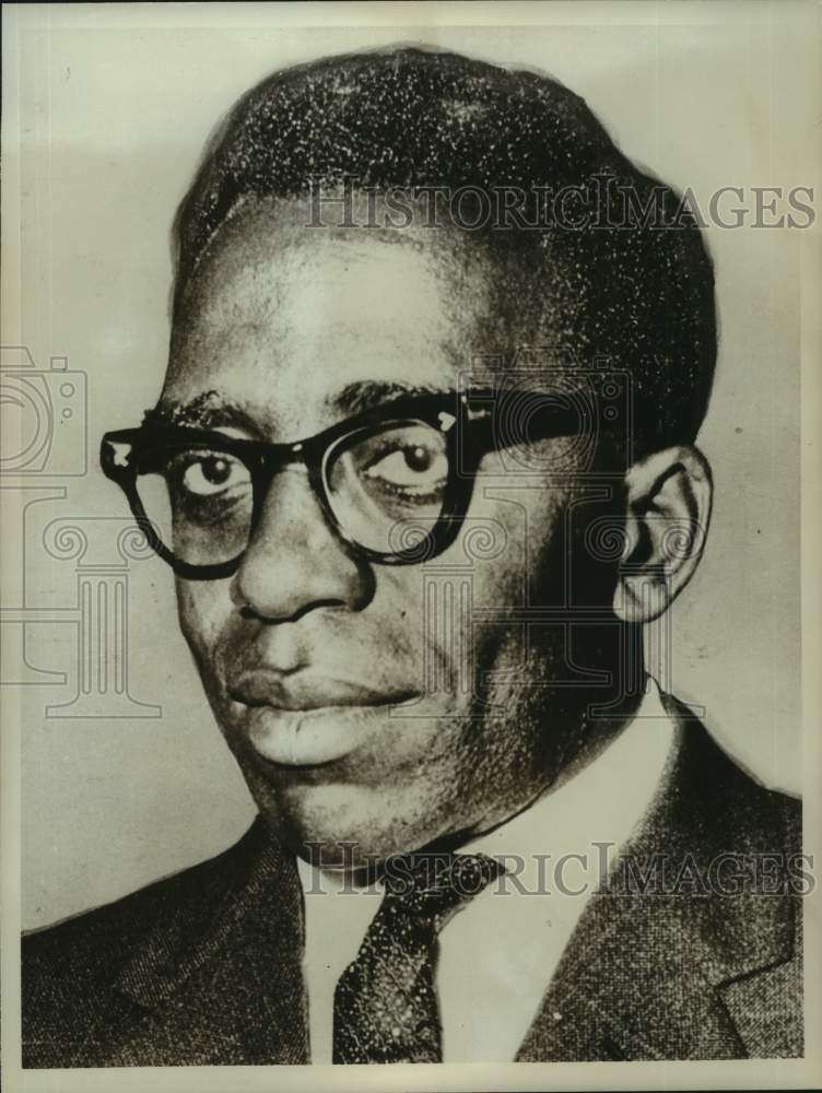 Load image into Gallery viewer, 1962 Press Photo Congo politician Antoine Gizenga - nop65116
