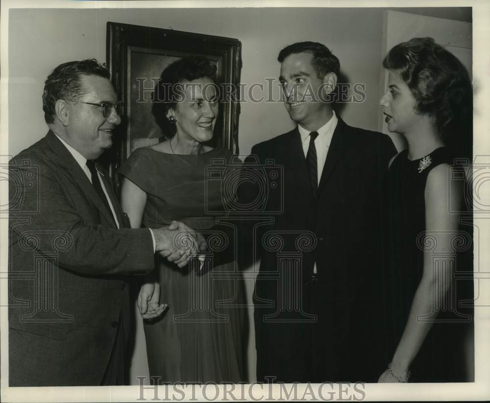 1962 Press Photo Guests at cocktail party for Miss Grace Byrnes on Pine Street