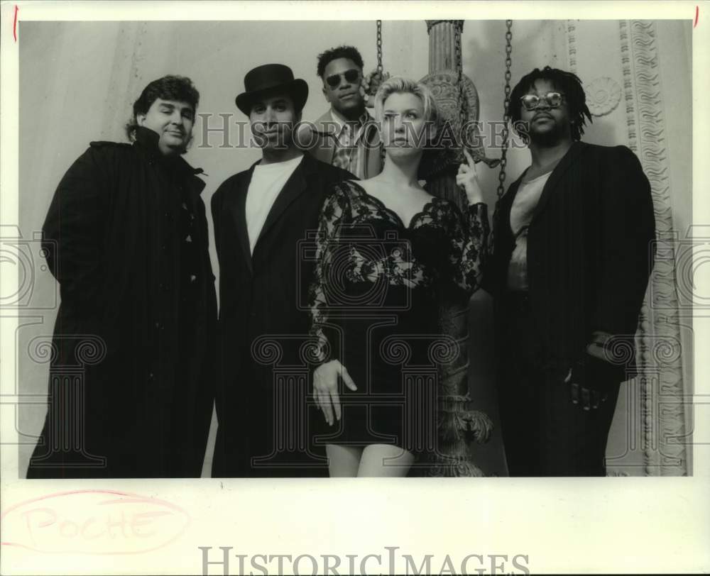 1942 Press Photo Poche, Music Group - nop66592