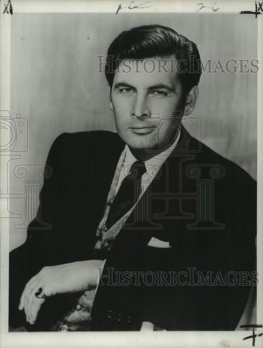 1956 Press Photo "Fess Parker stars in "Old Yeller" - nop66857