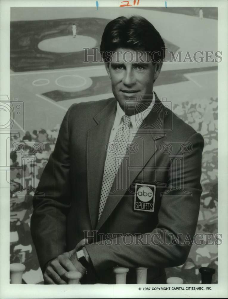 1987 Press Photo Jim Palmer, sportscaster for Monday Night Baseball, on ABC.- Historic Images