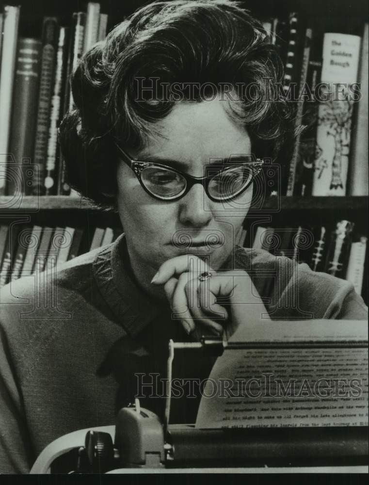 1968 Press Photo Marian Palmer&#39;s &quot;The White Boar,&quot; published by Doubleday.