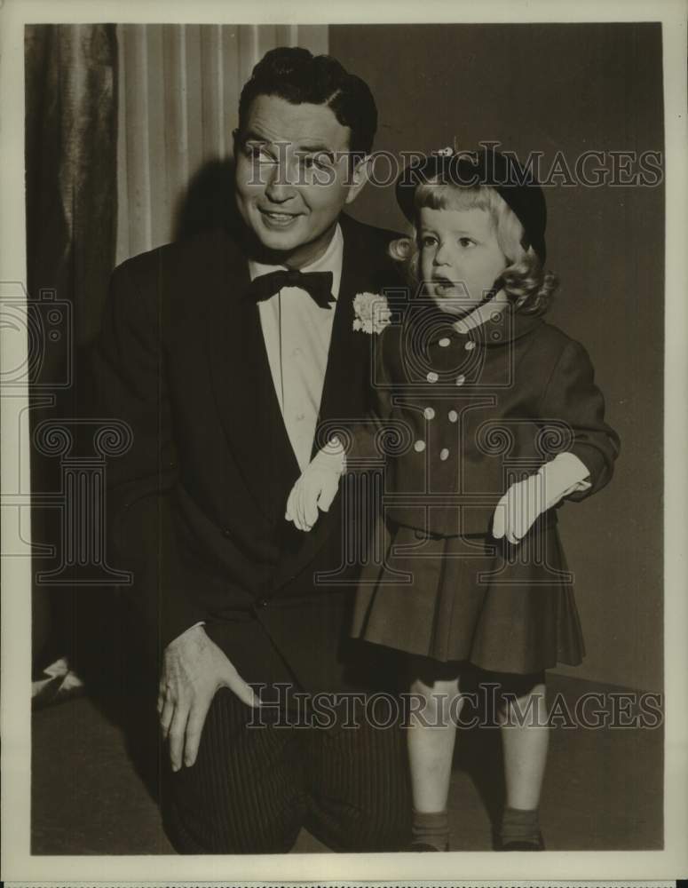 1952 Press Photo John & Penny Nelson for "Live Like a Millionaire" on ABC