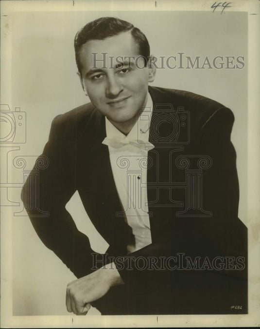 1957 Press Photo Pianist Leonard Pennario - nop72476