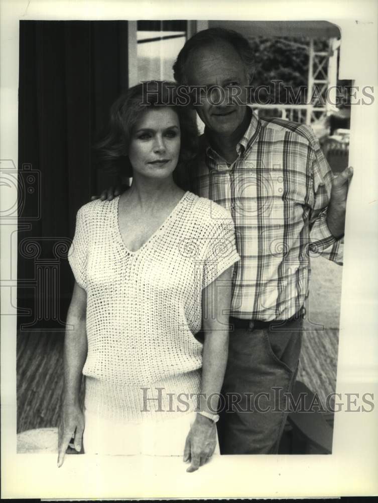 1990 Press Photo Lee Remick and Josef Sommer starring in &quot;Bridge To Silence&quot;- Historic Images