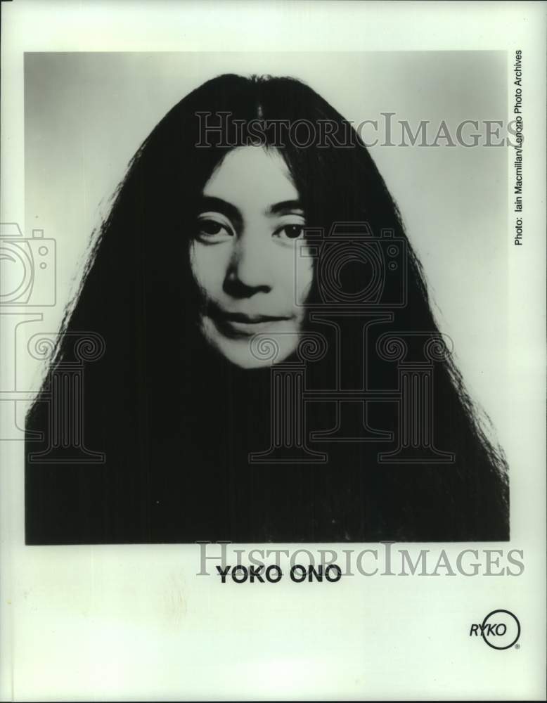 1992 Press Photo Yoko Ono, Musical Artist - nop72836- Historic Images