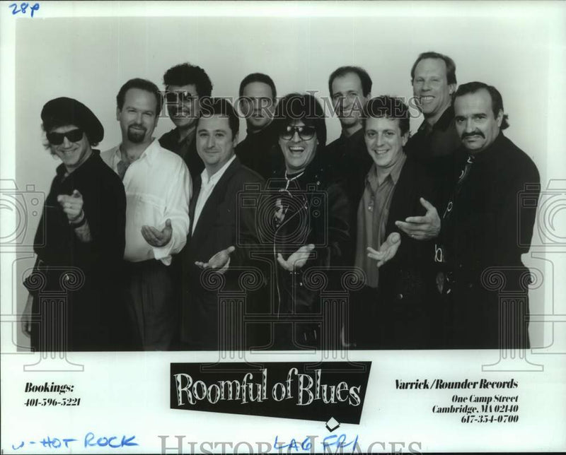 Load image into Gallery viewer, Press Photo Ten Musicians in the band Roomful of Blues - nop72971
