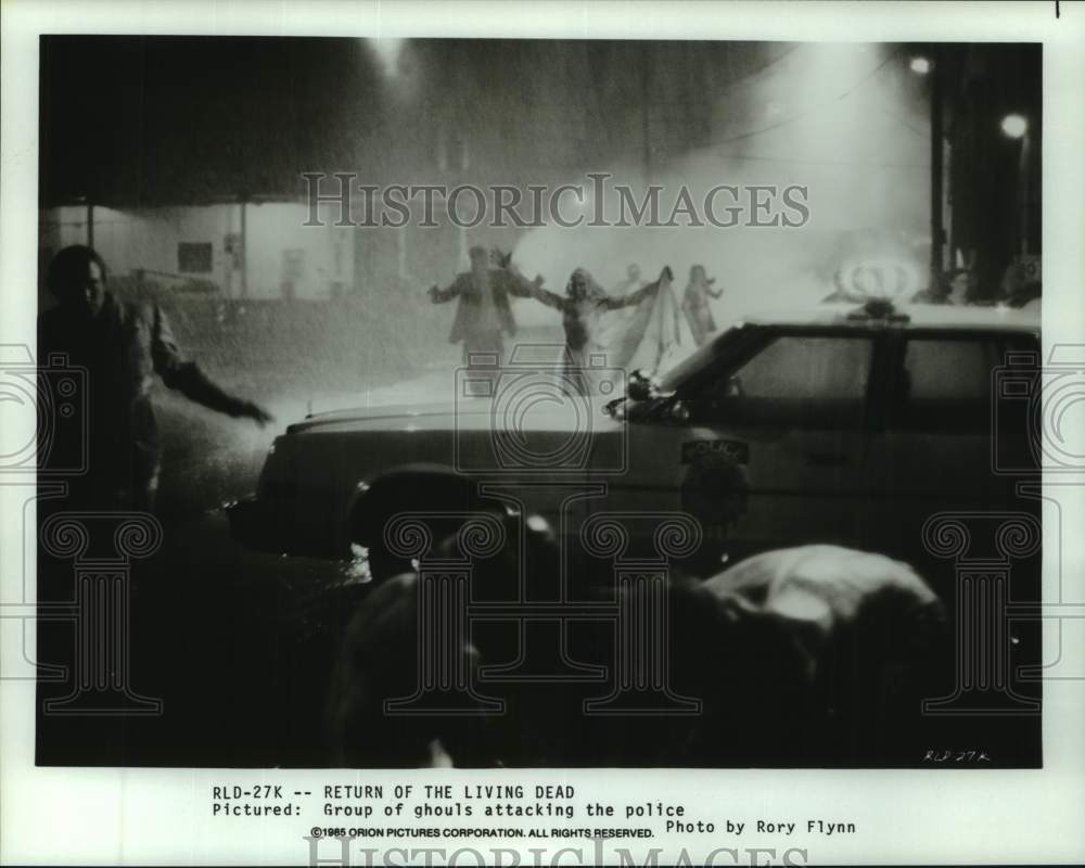 1985 Press Photo Scene from Orion Pictures' "Return of the Living Dead."- Historic Images
