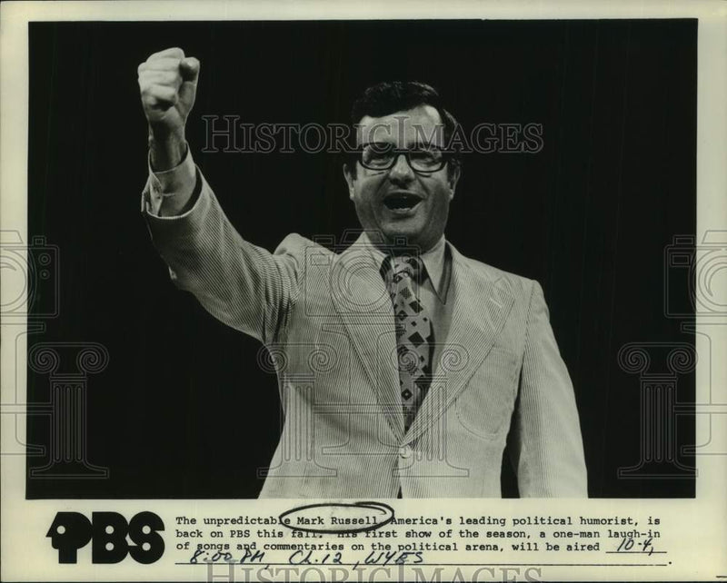 Load image into Gallery viewer, 1980 Press Photo Mark Russell, America's leading political humorist on PBS
