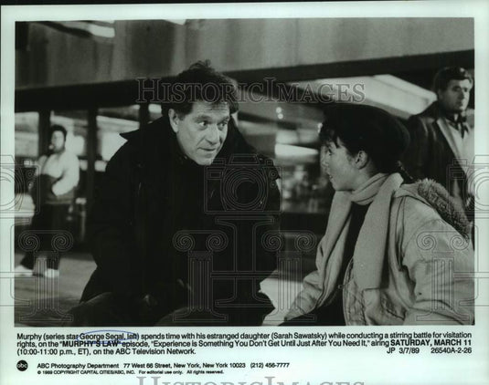 1989 Press Photo George Segal and Sarah Sawatsky star in "Murphy's Law," on ABC