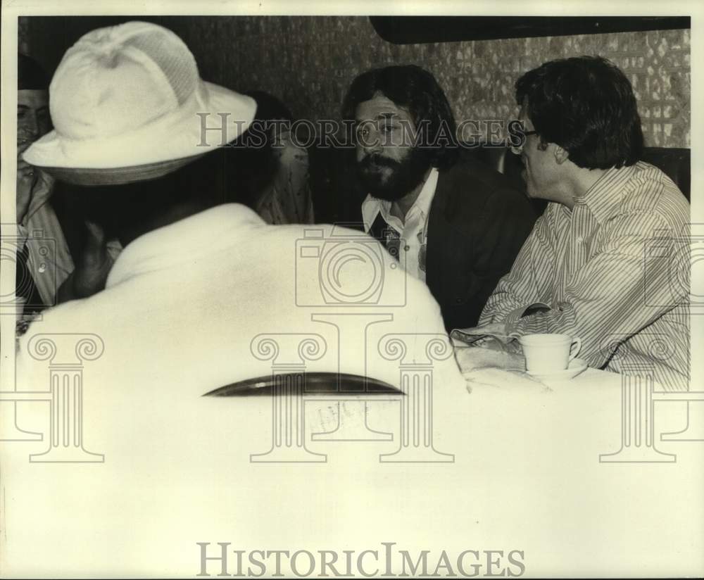 1978 Press Photo Jazz officials Lewis Schaffel, Barry Mendelson and Elgin Baylor- Historic Images