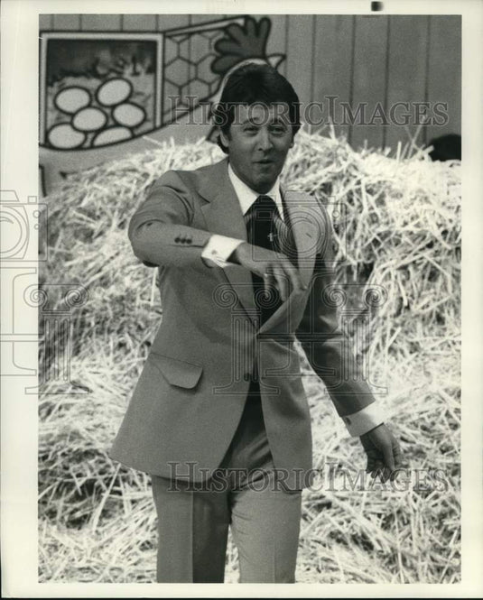 1976 Press Photo Bobby Van, Host of "The Fun Factory" - nop80016