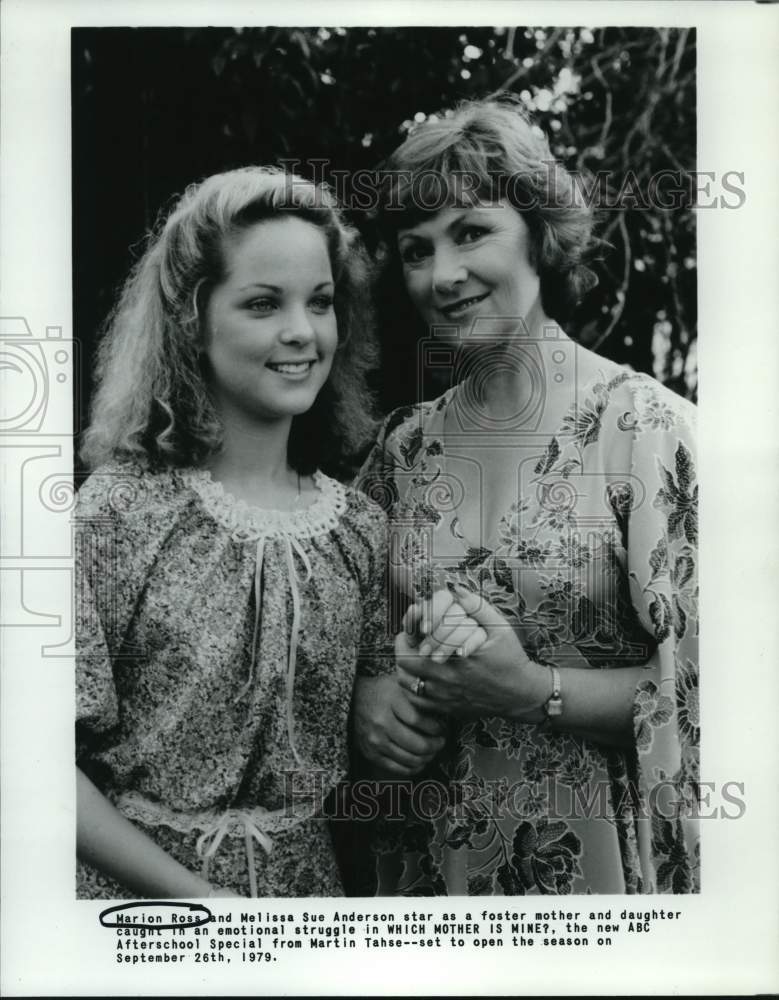 Load image into Gallery viewer, 1979 Press Photo Marion Ross, Melissa Sue Anderson in "Which Mother Is Mine?"
