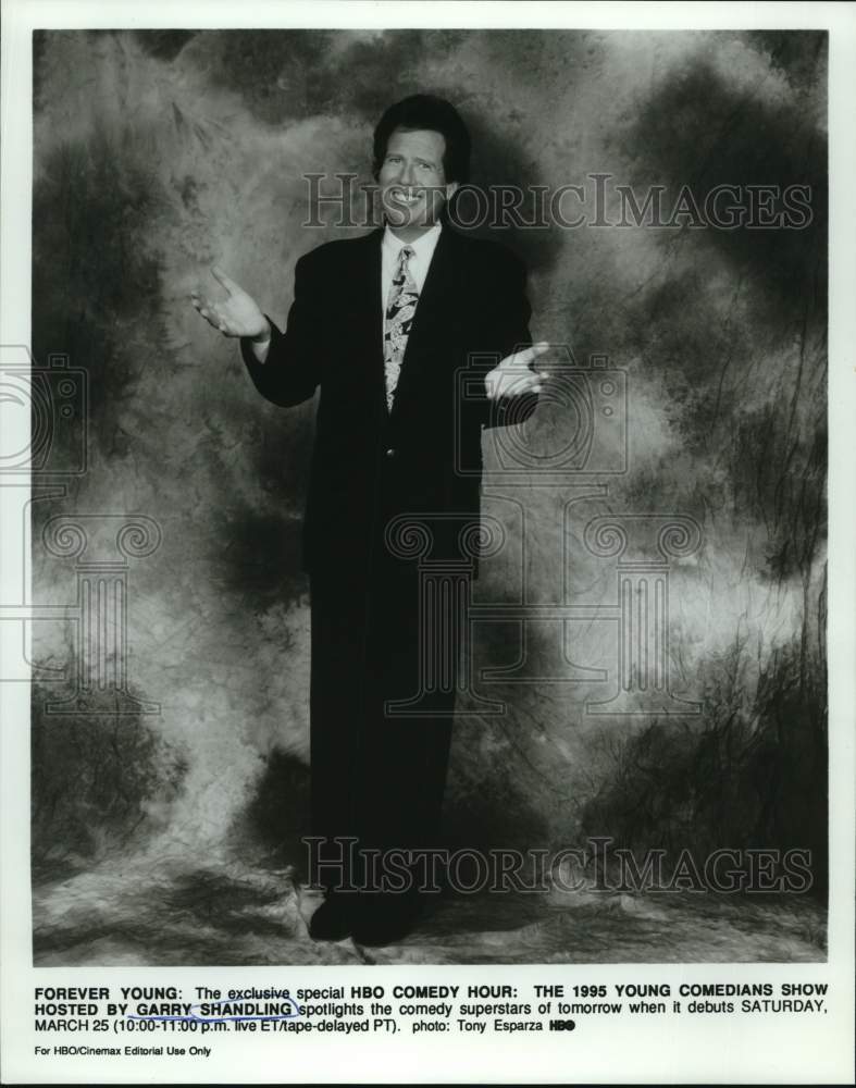 1995 Press Photo Garry Shandling, Host of HBO Comedy Hour Young Comedians Show