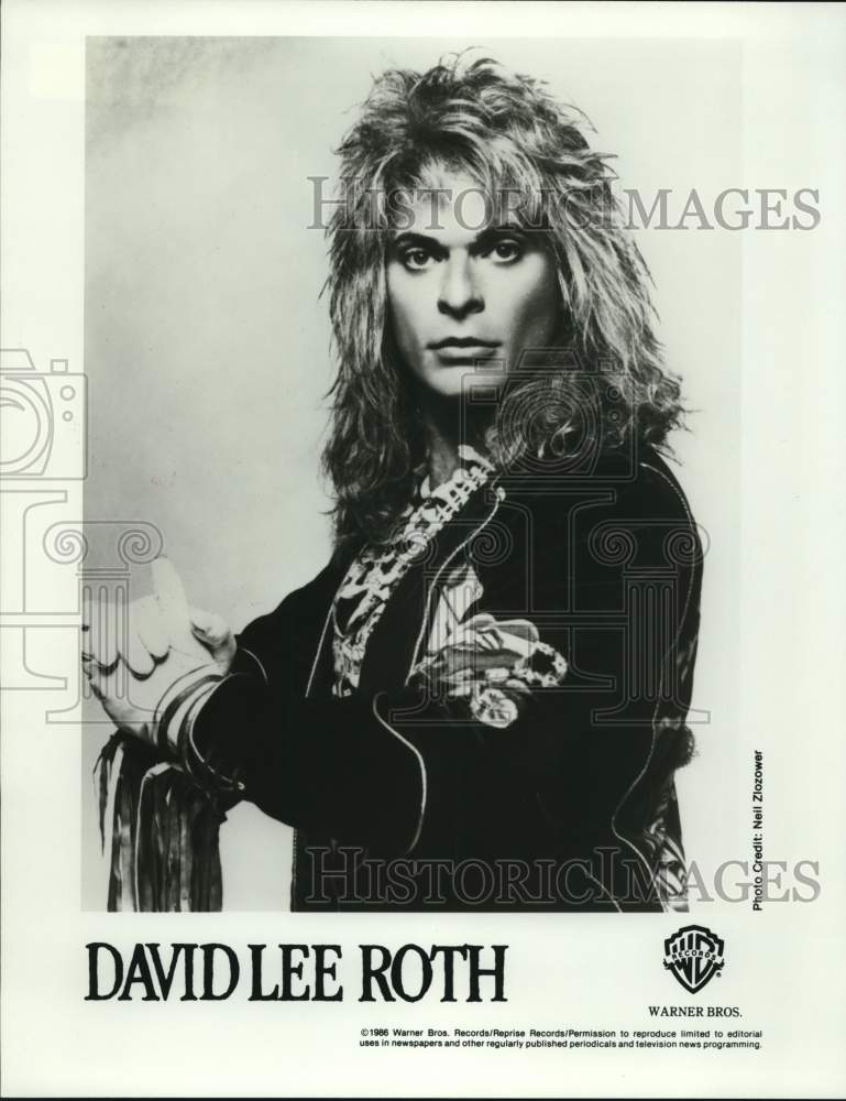 Load image into Gallery viewer, 1986 Press Photo David Lee Roth, American rock singer and songwriter - nop88876
