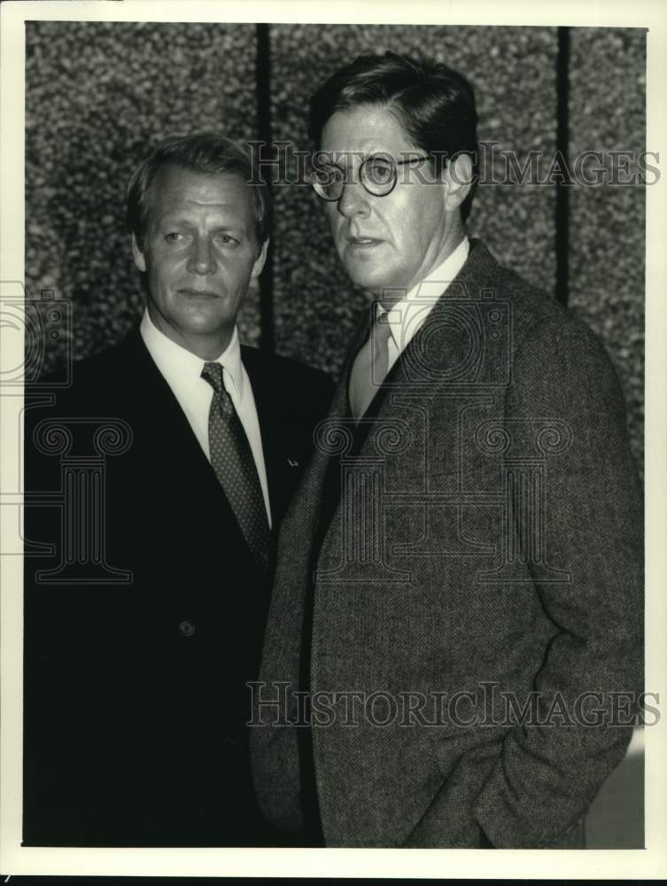 1989 Press Photo David Soul and Edward Herrmann star in &quot;So Proudly We Hail&quot;- Historic Images