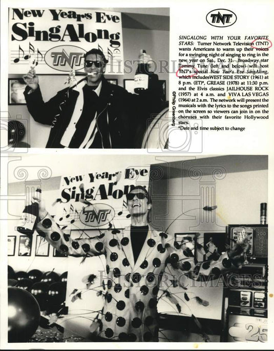 1994 Press Photo Tommy Tune, hosts TNT's New Year's Eve SingAlong - nop90795