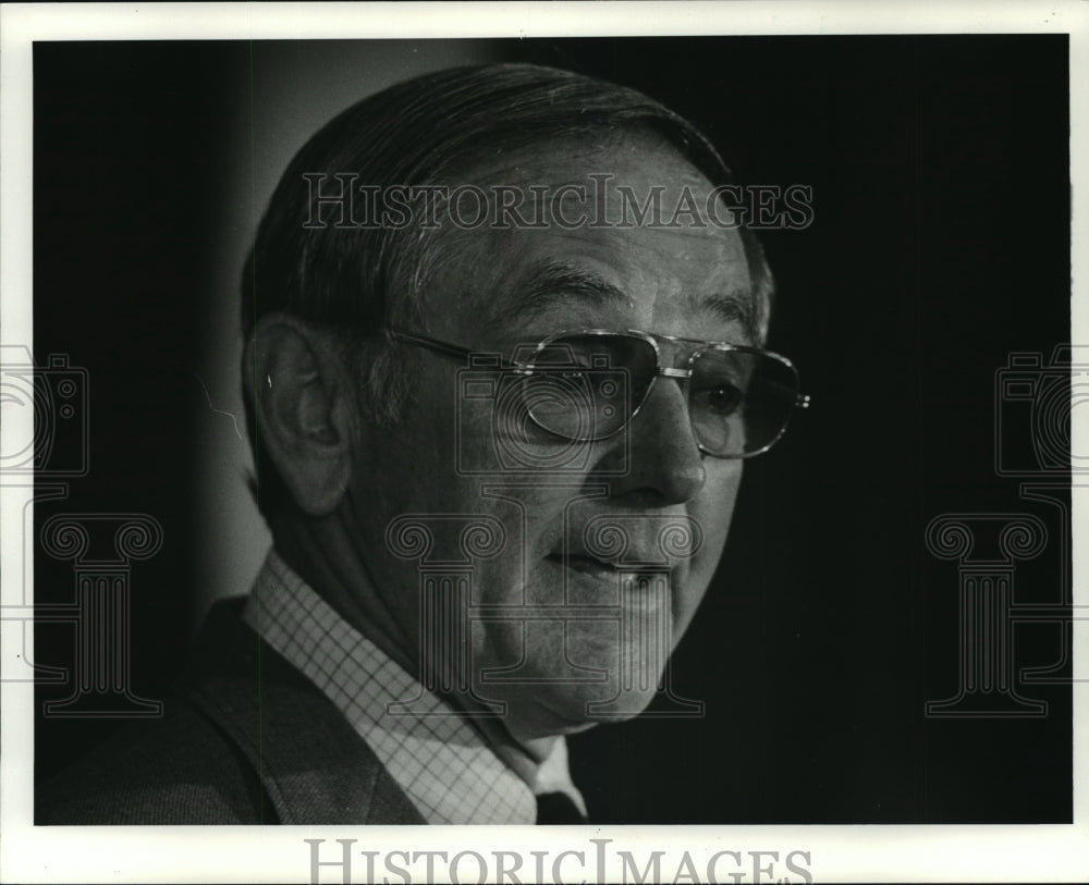 1983 Press Photo Bill Arnsparger, Head Football Coach, New York Giants- Historic Images