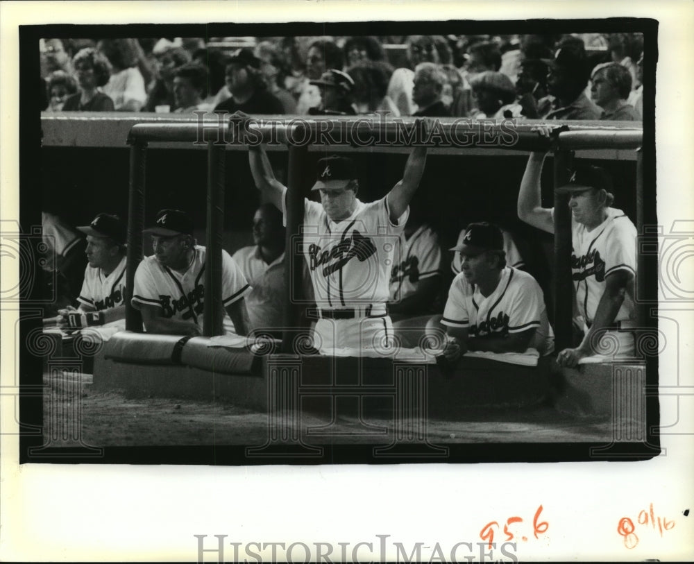 1988 Press Photo Atlanta Braves - Baseball Players in Dugout - nos01648- Historic Images