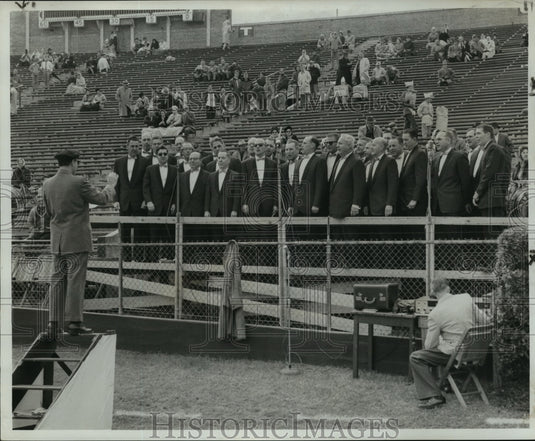 1962 Press Photo New Orleans Barber Shop Quarter Chorus sings out - nos01865- Historic Images