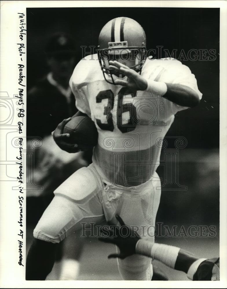 Press Photo Football - Saints Reuben Mayes goes for long yardage at Hammond- Historic Images