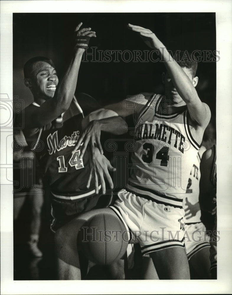 1988 Press Photo Bother Martin and Chalmette Basketball Players Trip - nos02350- Historic Images