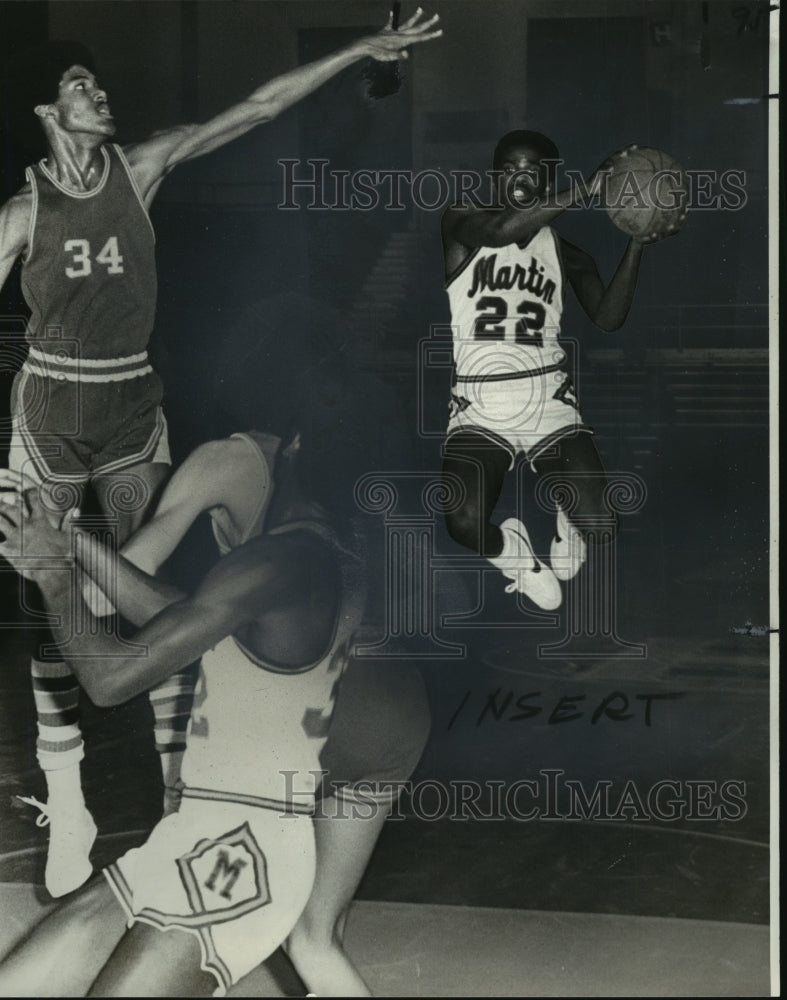 1979 Press Photo Eric Alexander - Martin Basketball Player Takes Jump Shot- Historic Images