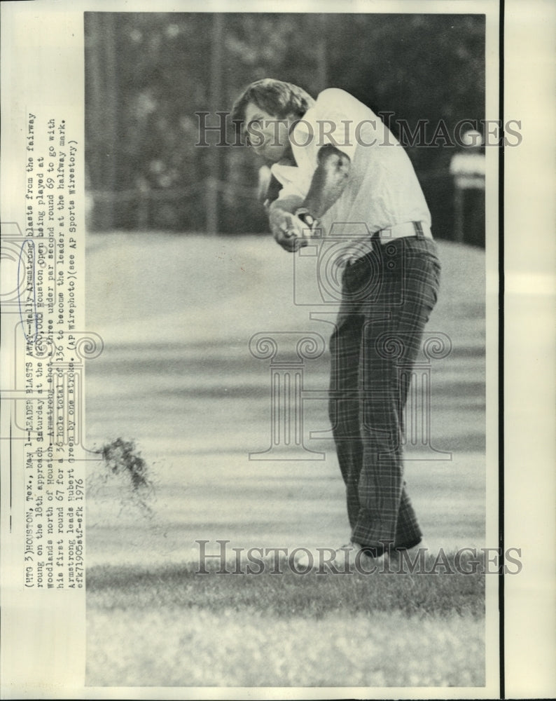 1976 Press Photo Golfer Wally Armstrong at Woodlands Houston Open - nos02554- Historic Images