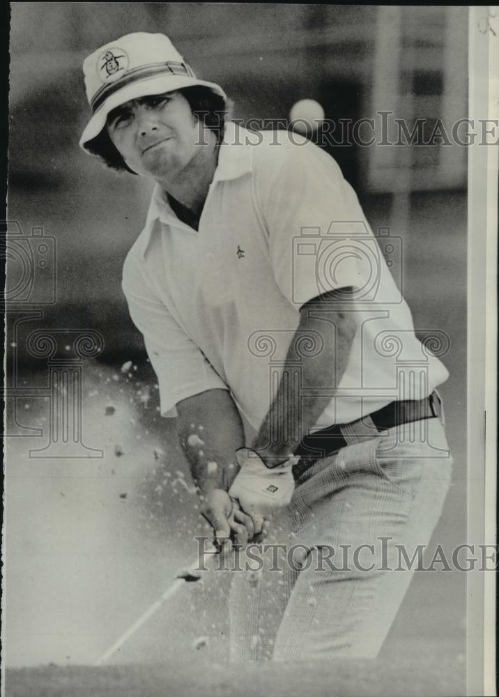 1975 Press Photo Golfer Wally Armstrong at Doral Open Championship - nos02555- Historic Images