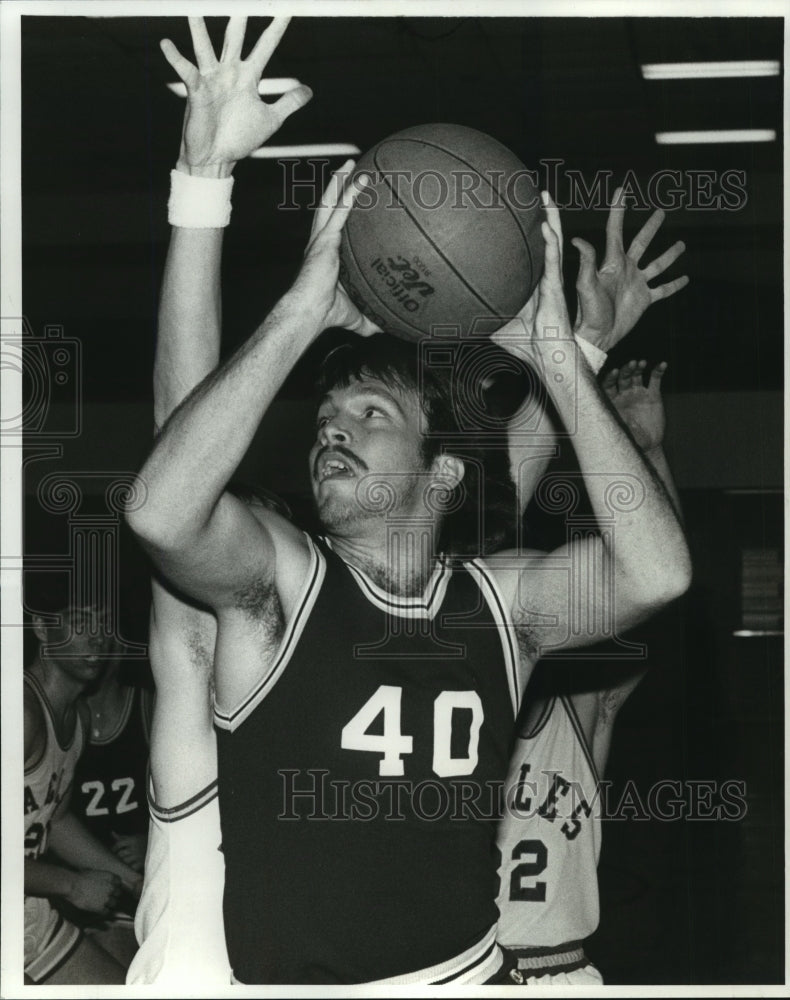 1985 Press Photo Basketball Player Darin Anderton at Game - nos02634- Historic Images