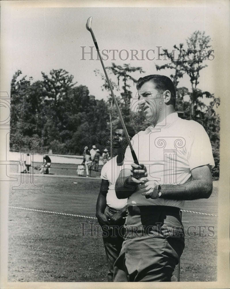 1968 Press Photo Golfer George Archer on Course - nos02673- Historic Images