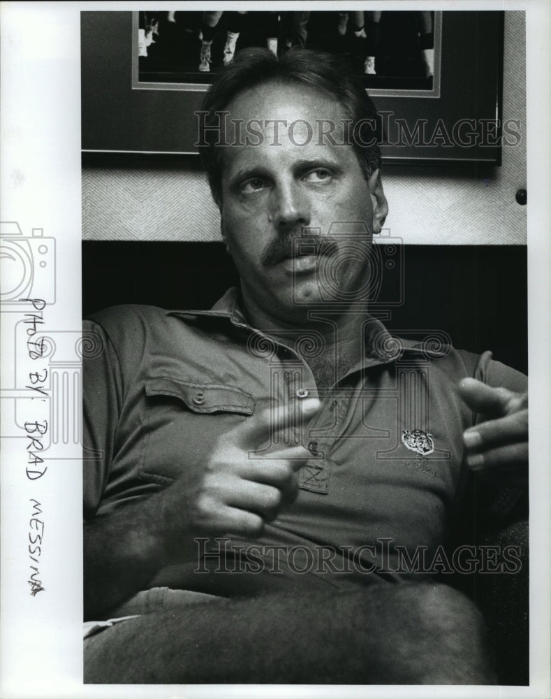 1990 Press Photo Mike Archer of Louisiana State University - nos02708- Historic Images