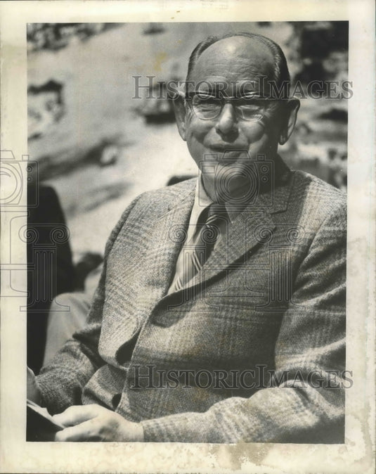 1971 Press Photo School - Auburn Athletic Director Jeff Beard - nos02915- Historic Images