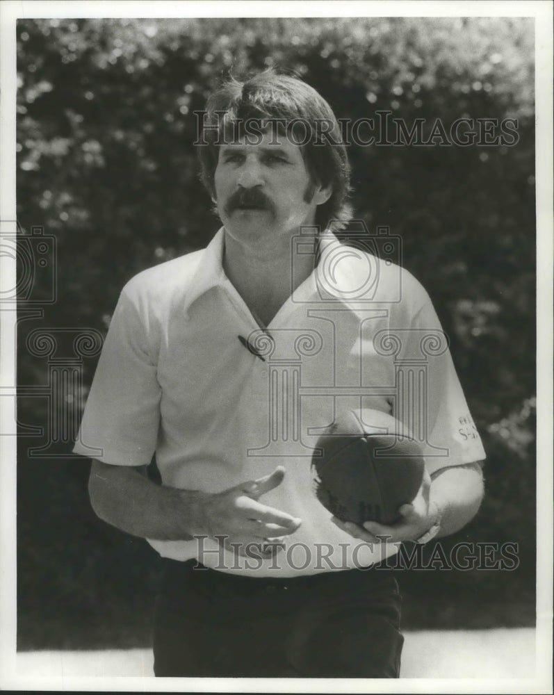 1980 Press Photo Football - Ed Beard, Former 49ers Player - nos02932- Historic Images