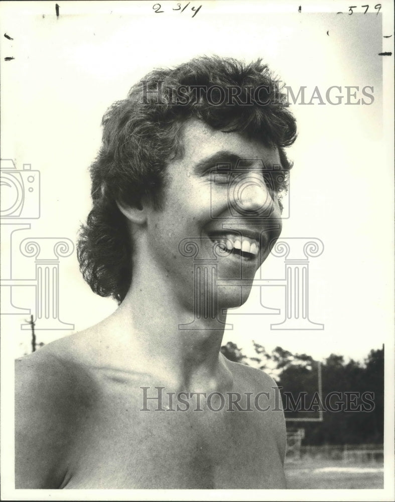 1979 Press Photo Running - Bobby Beck, Slidell Runner Smiling - nos02984- Historic Images